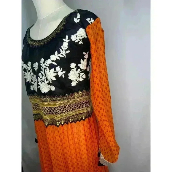 Vintage floor length semi stitched boho dress - Picture 4 of 9